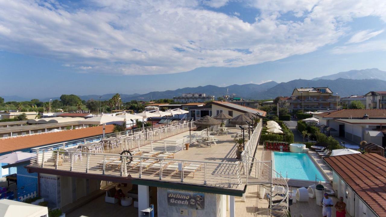 Hotel Delfino Marina Di Carrara Extérieur photo